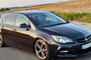 Opel Astra 2.0 CDTI Bi-Turbo S&S