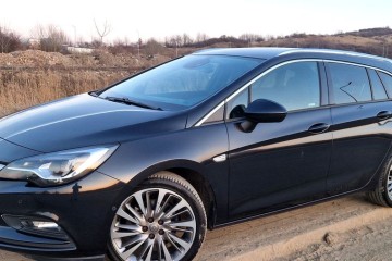 BiTurbo 160 KM Innovation – IntelliLux LED – Skóra – Masaże – ASO