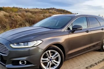 Salon PL TDCI 150KM LED Manual SONY