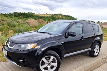 2.4i+Gaz Sekw. 4x4 7 Foteli NAVI+DVD HAK