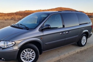 LIFT 2.8 CRD 150KM Limited Navi PDC