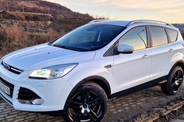 182KM 4X4 Automat LED NaviPL Skóra EURO6