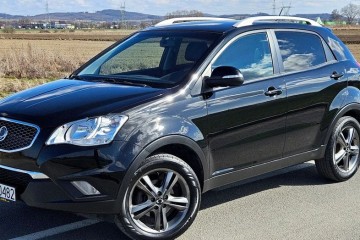 SsangYong/KGM Korando 2.0 E-XDi DPF 2WD Sapphire