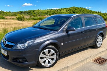 LIFT 1.9 CDTI 150KM Skóra Xenony Navi